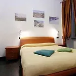 Guest house Monteverdi La Spezia